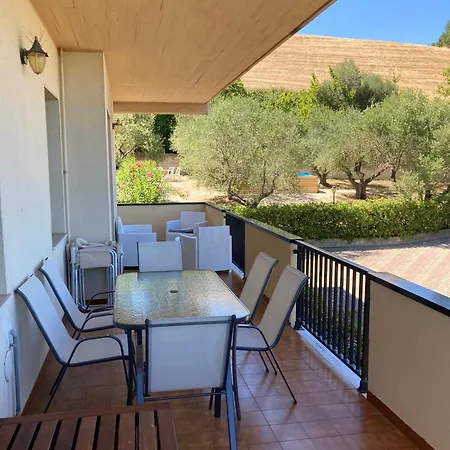 Country house La Foresteria- Azienda Agricola Garra